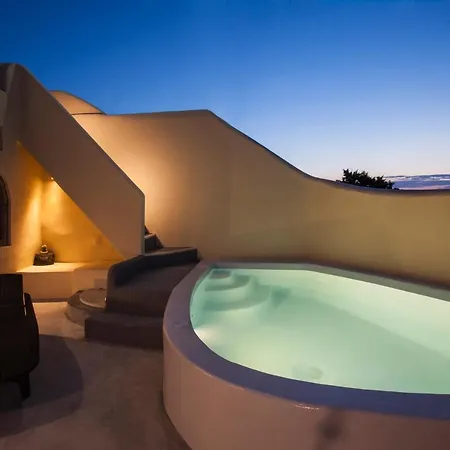 Cupola Oda ve Kahvaltı 4*